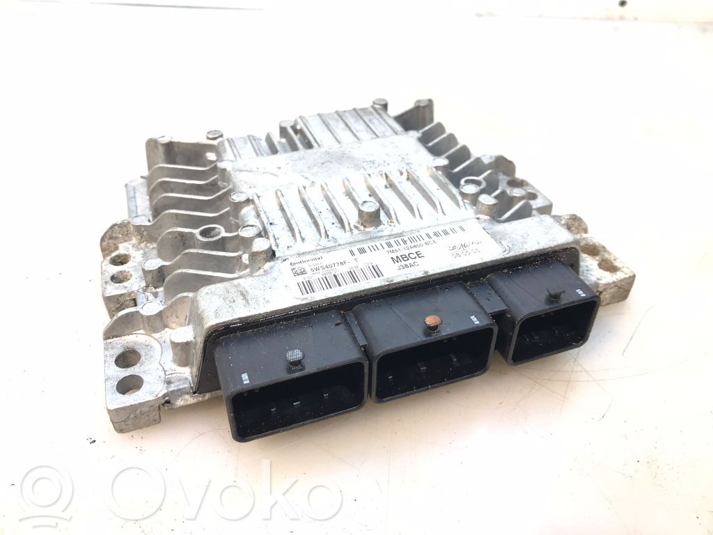 Ford Focus Engine control unit/module 