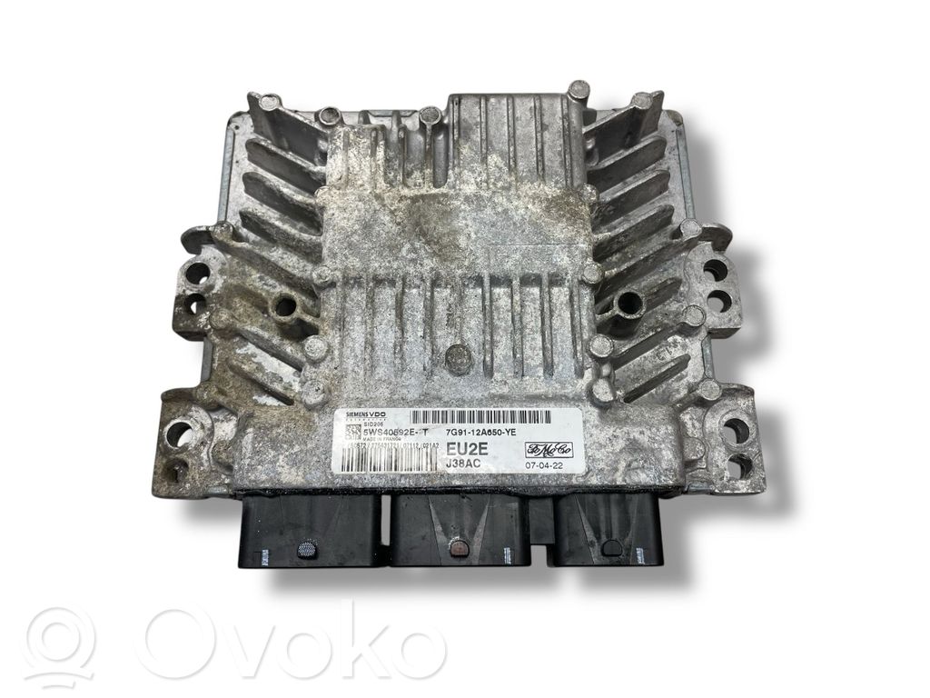 Ford Mondeo MK IV Engine control unit/module 