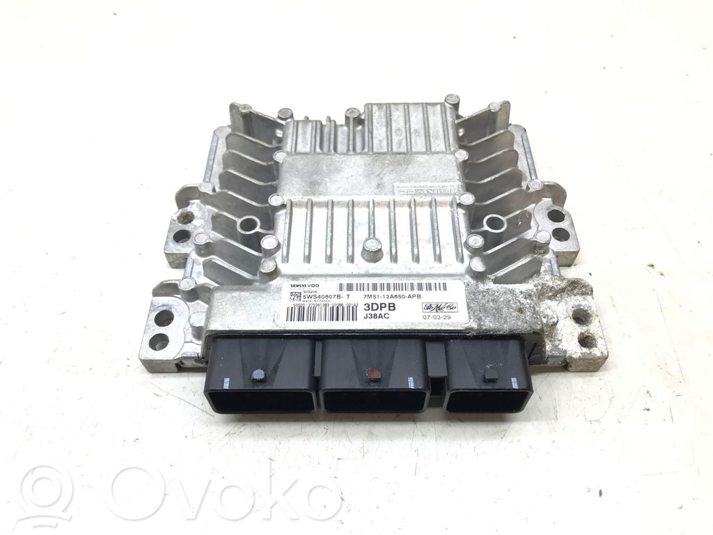 Ford Focus Engine control unit/module 