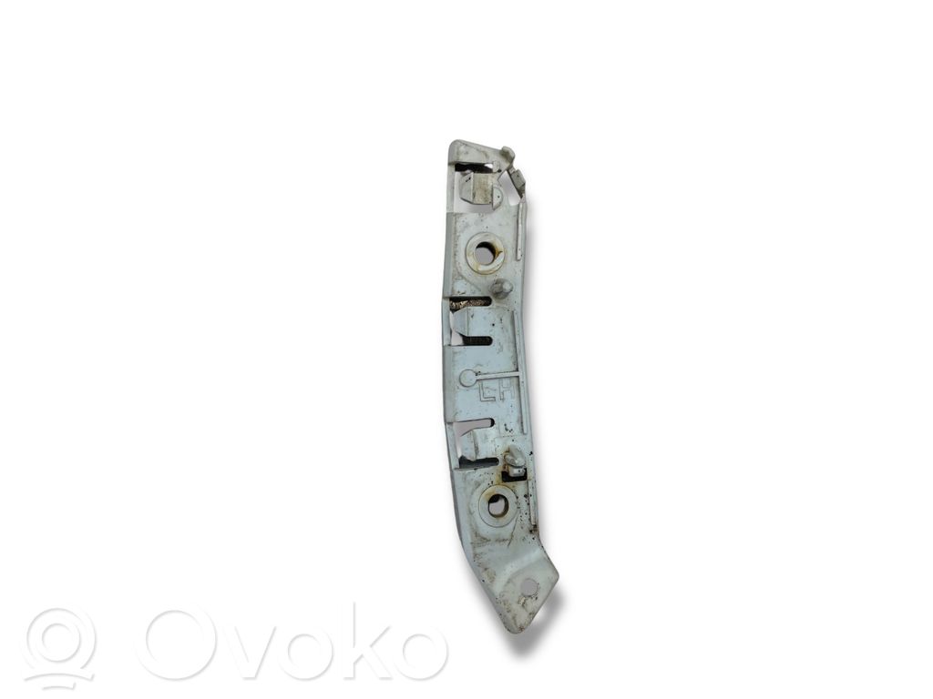 Ford Focus Front bumper mounting bracket 
