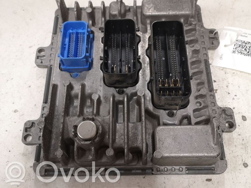 Opel Astra K Engine control unit/module 