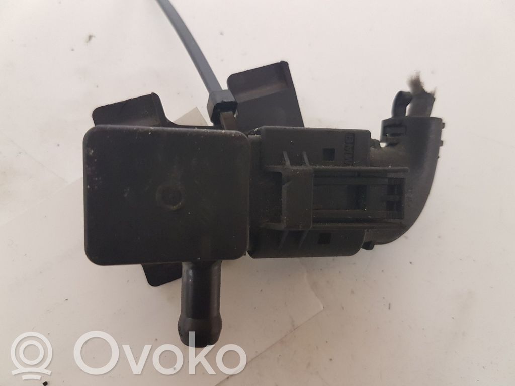 BMW 3 E90 E91 Exhaust gas pressure sensor 