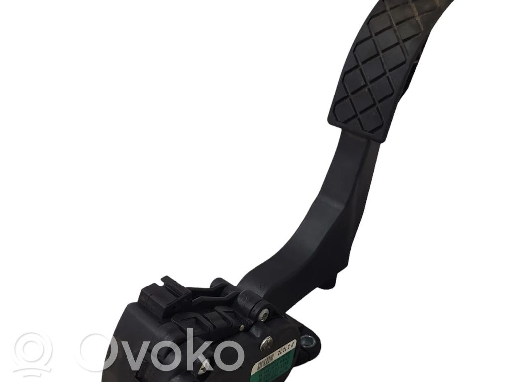 Skoda Fabia Mk2 (5J) Akceleratoriaus pedalas 