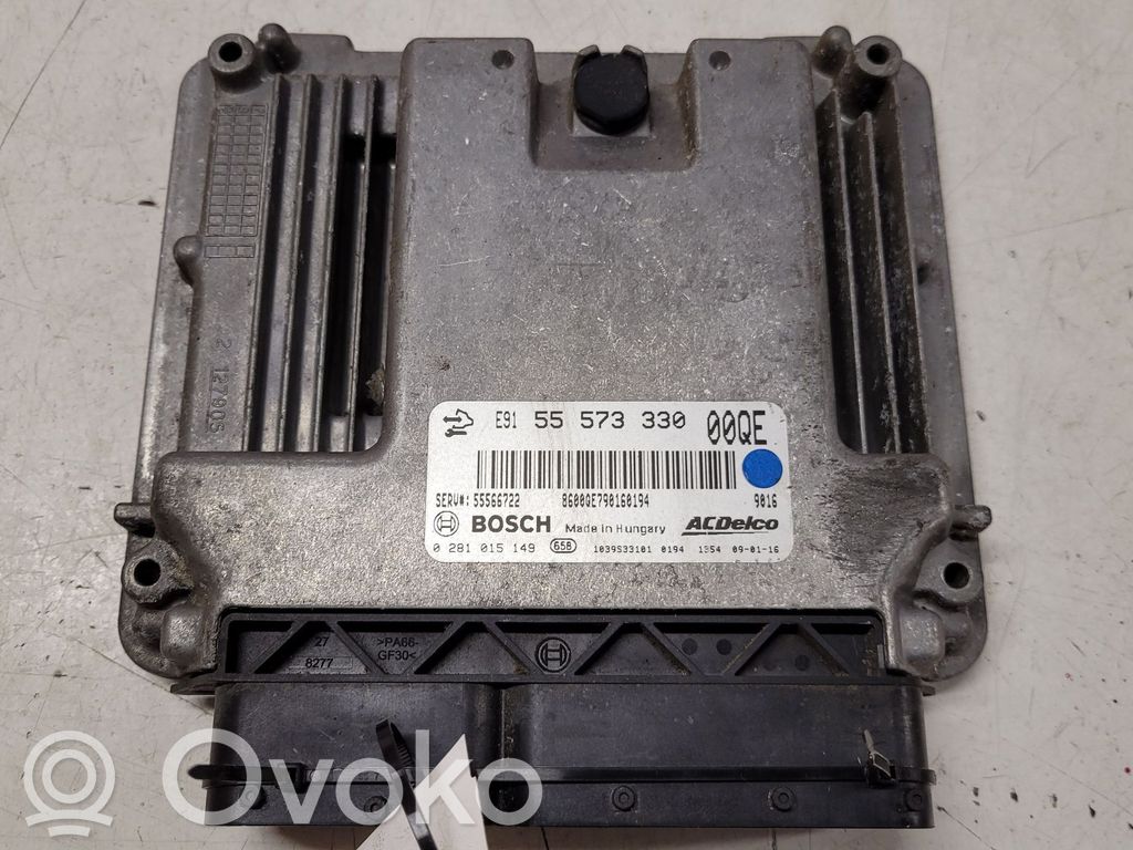Opel Insignia A Engine control unit/module 