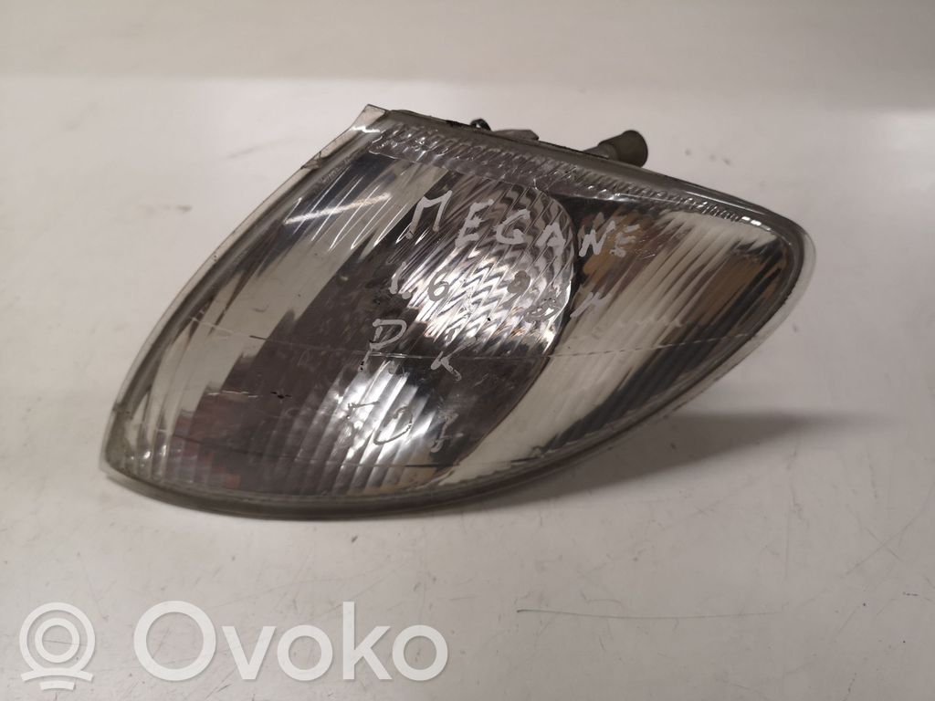 Renault Megane I Front indicator light 