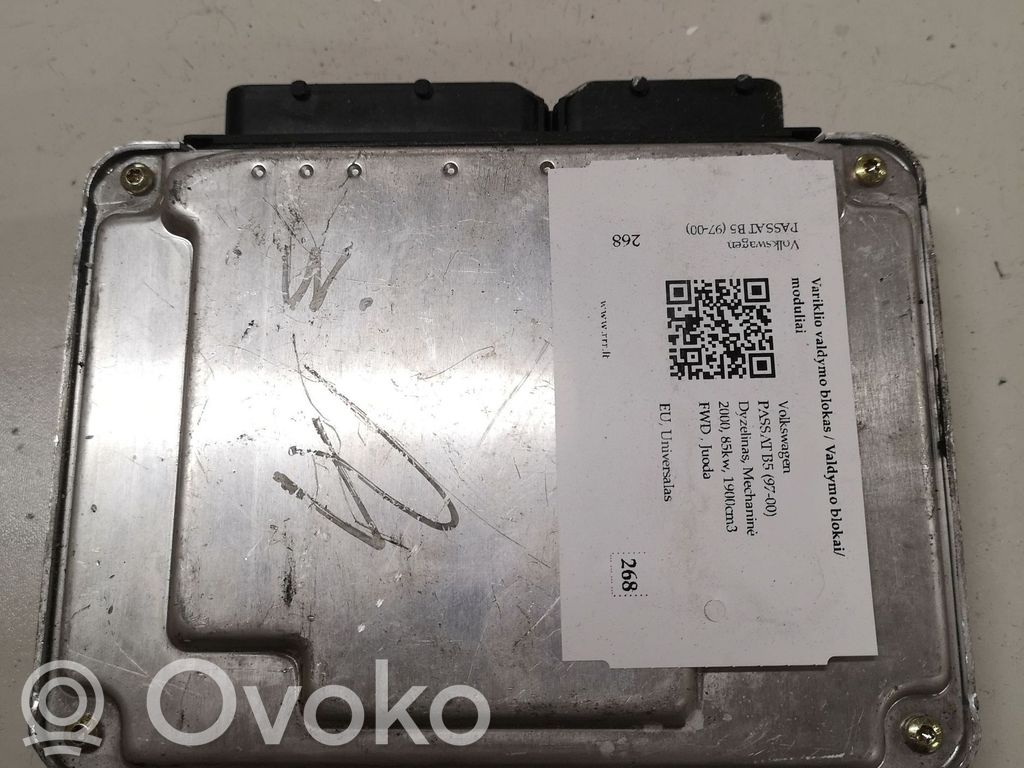 Volkswagen PASSAT B5 Engine control unit/module 