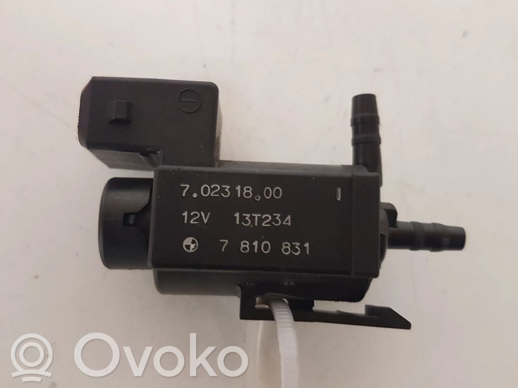 BMW 5 F10 F11 Turbo solenoid valve 