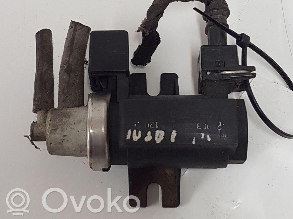 Volkswagen Golf V Solenoīda vārsts 