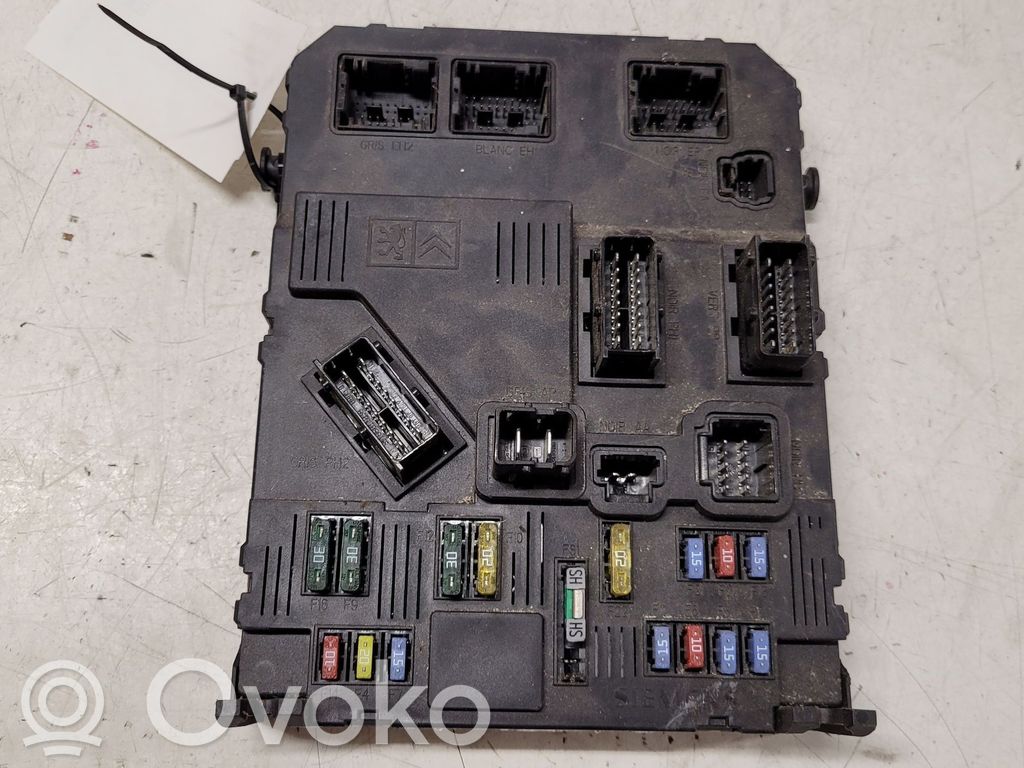 Peugeot 407 Comfort/convenience module 