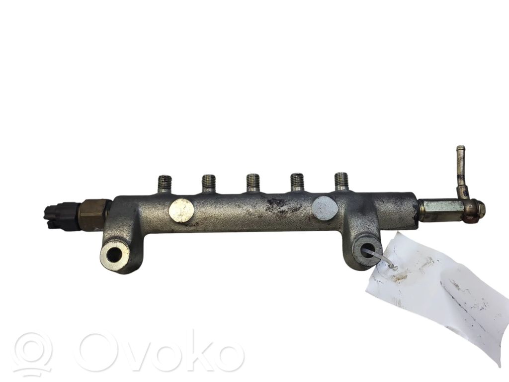 Nissan X-Trail T30 Fuel main line pipe 