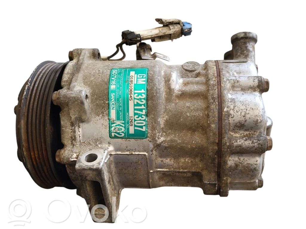 Opel Vectra C Air conditioning (A/C) compressor (pump) 