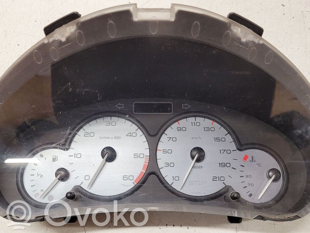 Peugeot Partner Speedometer (instrument cluster) 