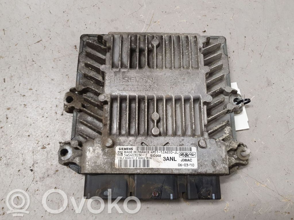 Ford Focus C-MAX Engine control unit/module 