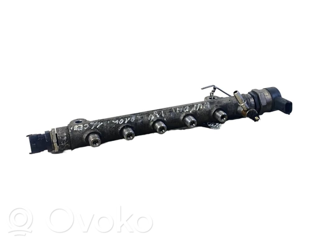 Hyundai i30 Fuel main line pipe 