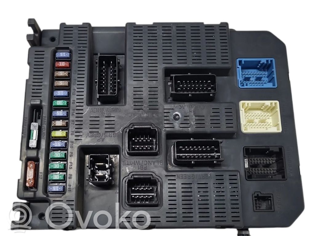 Peugeot 207 Comfort/convenience module 