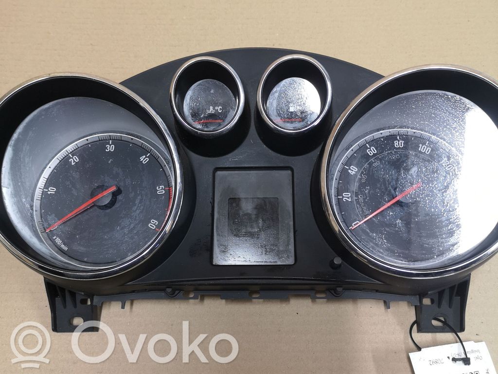 Opel Insignia A Nopeusmittari (mittaristo) 