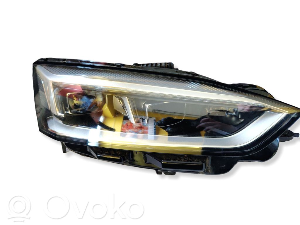 Audi A5 Headlight/headlamp 