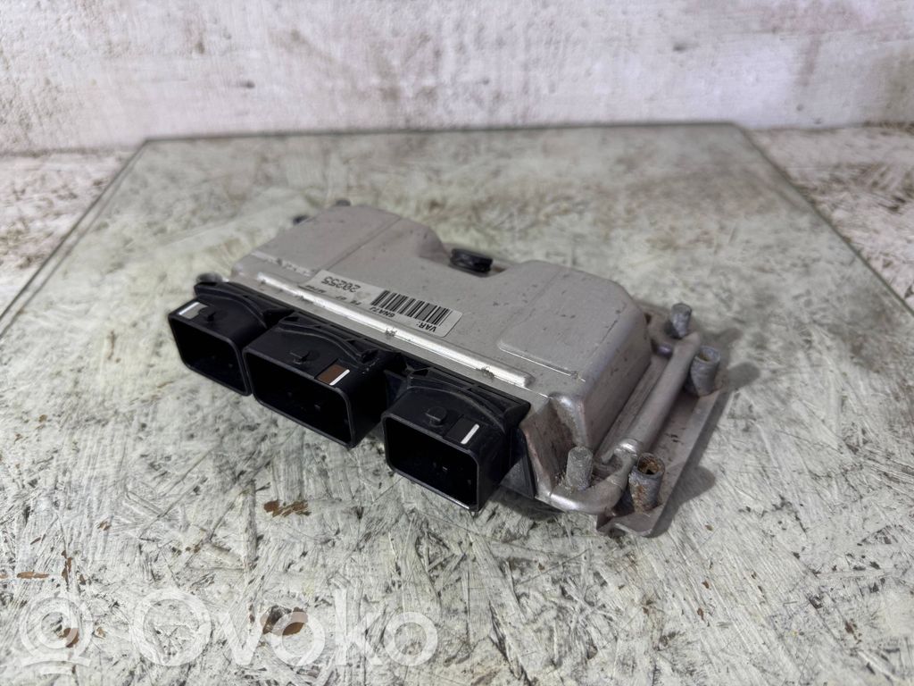 Citroen Xsara Picasso Engine control unit/module 