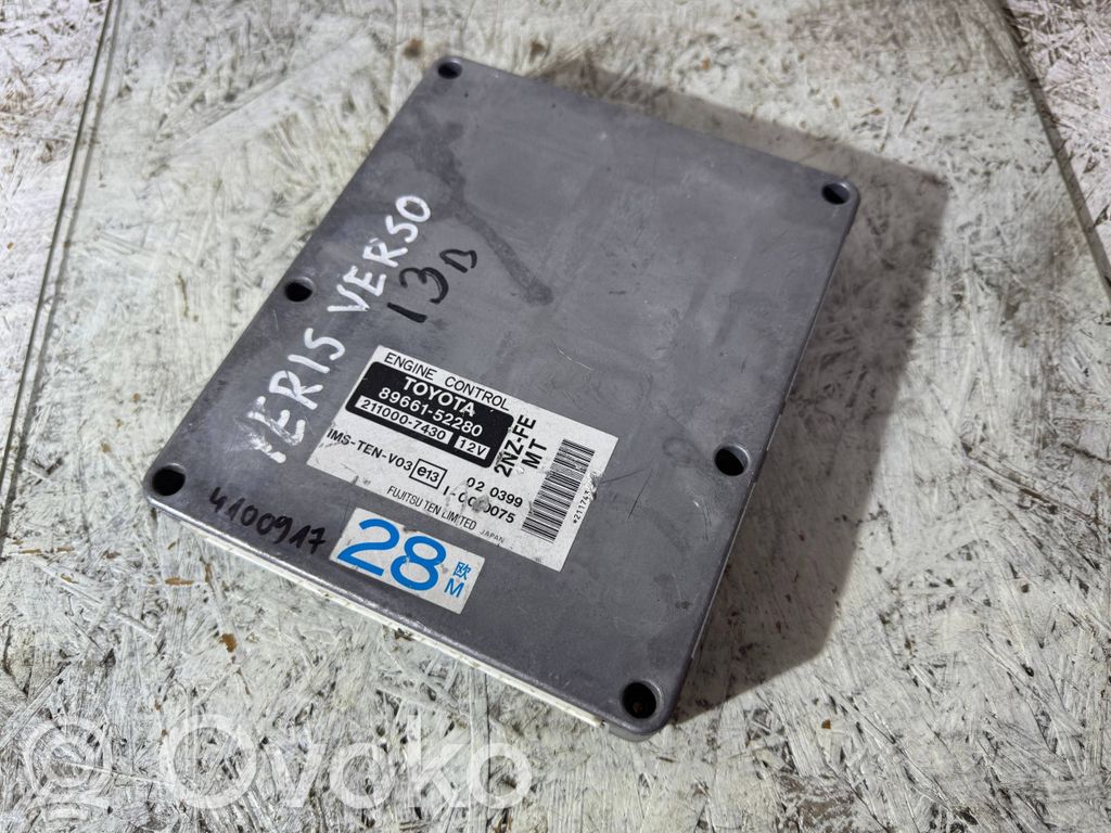 Toyota Yaris Verso Engine control unit/module 