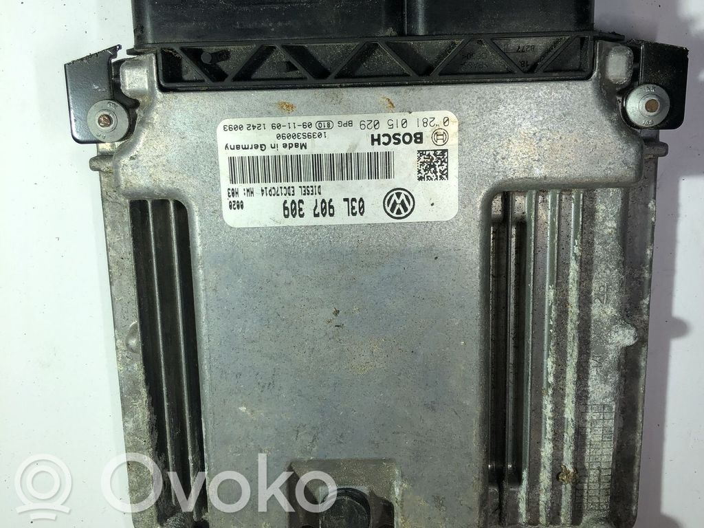 Volkswagen PASSAT B6 Engine control unit/module 