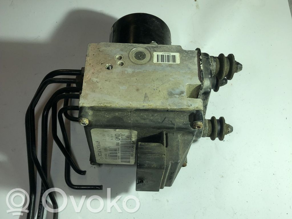 Volkswagen PASSAT B7 ABS Pump 