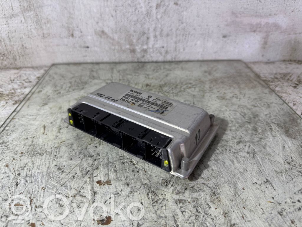 Toyota Corolla E120 E130 Engine control unit/module 