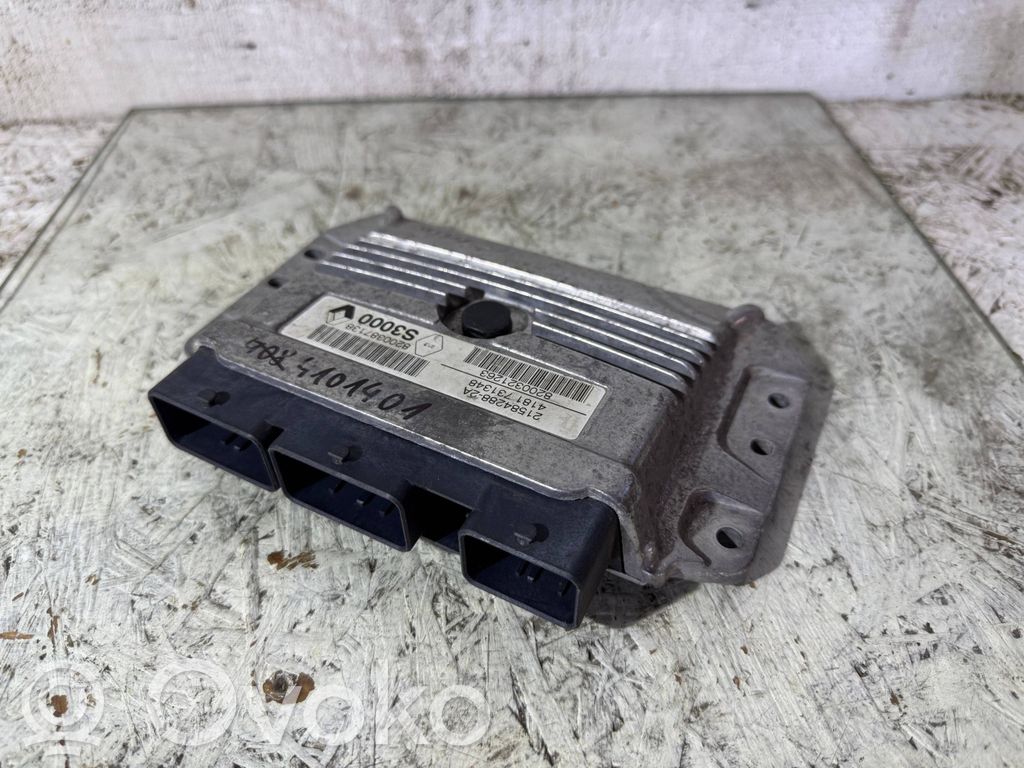 Renault Megane II Engine control unit/module 