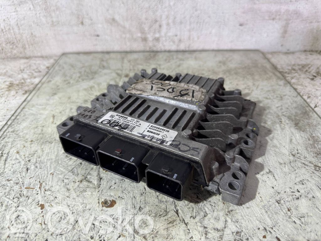 Renault Megane II Engine control unit/module 