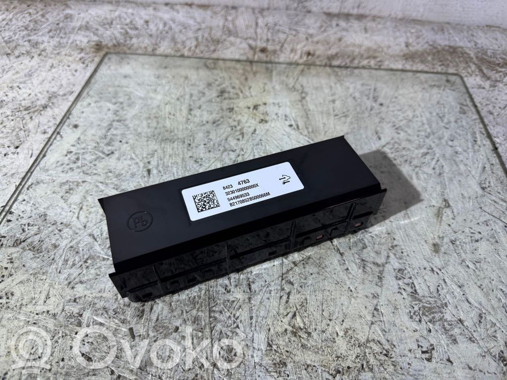 Opel Astra K Climate control unit 