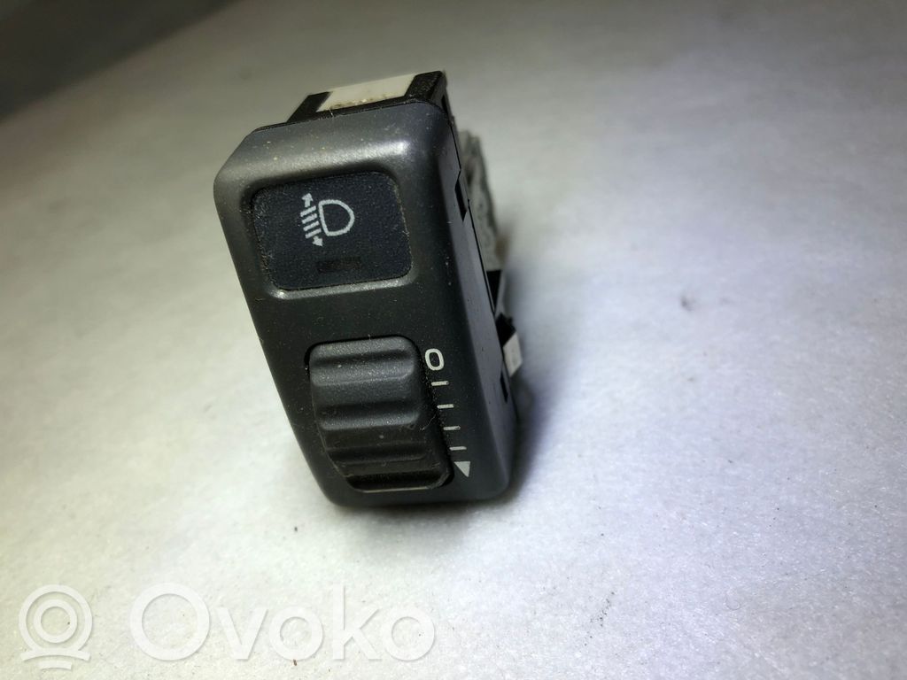 Volvo S70  V70  V70 XC Headlight level height control switch 