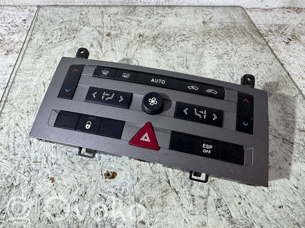 Peugeot 407 Climate control unit 