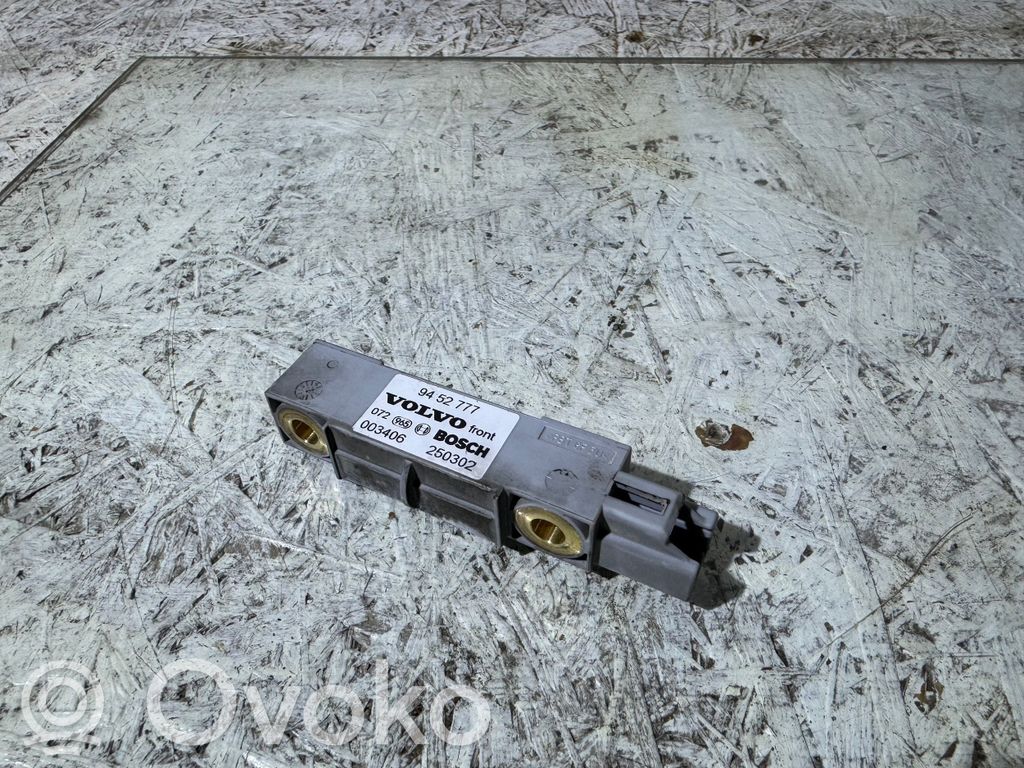 Volvo S60 Airbag deployment crash/impact sensor 
