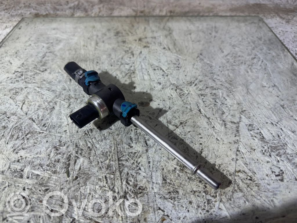 Volvo V40 Fuel pressure sensor 