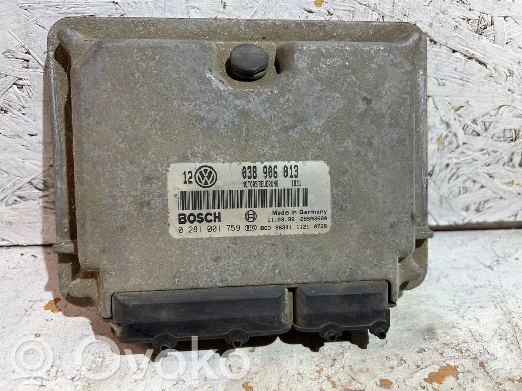 Volkswagen Golf IV Engine control unit/module 