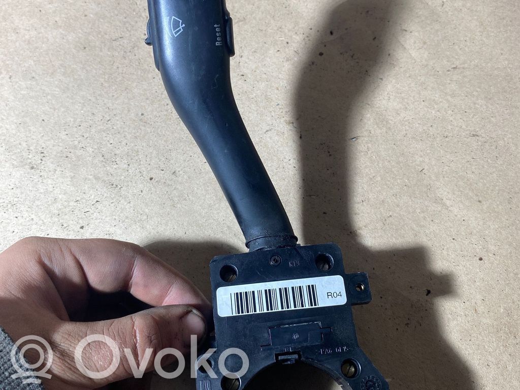 Audi A6 S6 C5 4B Commutateur d'essuie-glace 