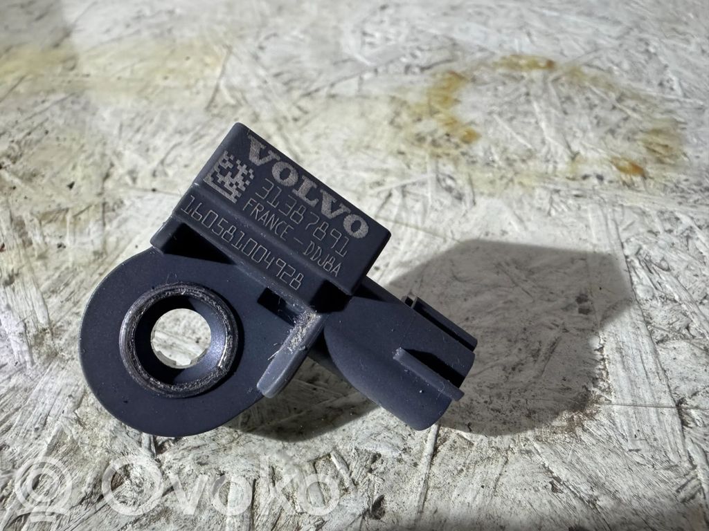 Volvo V40 Airbag deployment crash/impact sensor 
