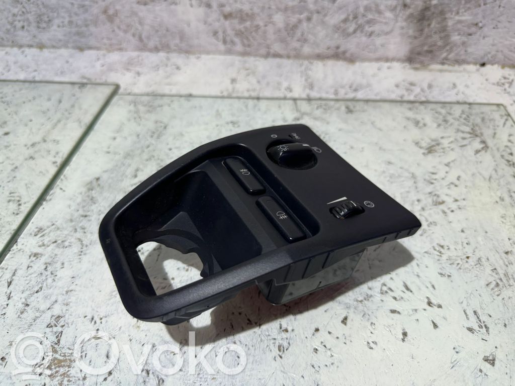 Volvo XC90 Light switch 