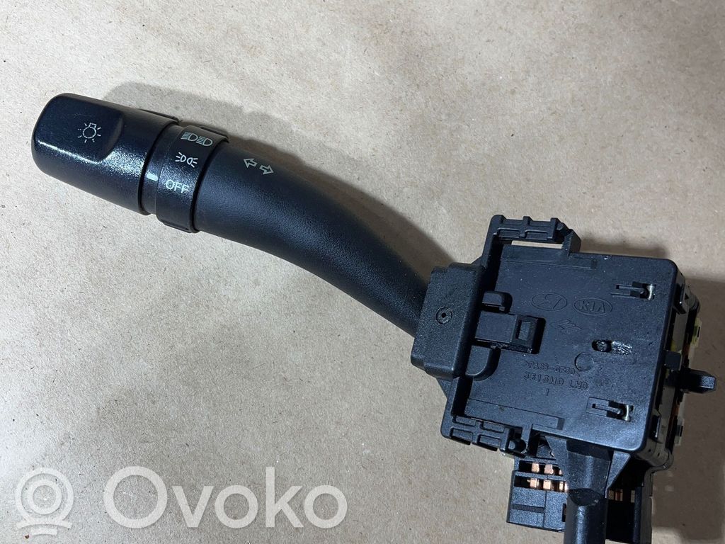 Posūkių/ šviesų rankenėlė   934103K000,01960W8198
