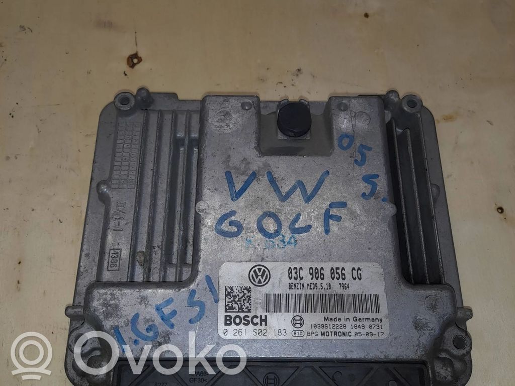 Volkswagen Golf V Engine control unit/module 