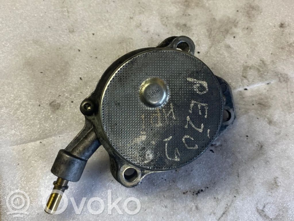 Peugeot 607 Vacuum pump 