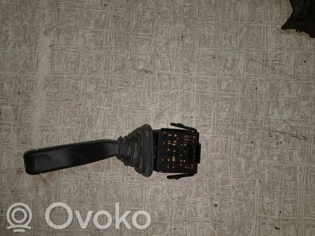 Opel Corsa C Indicator stalk 