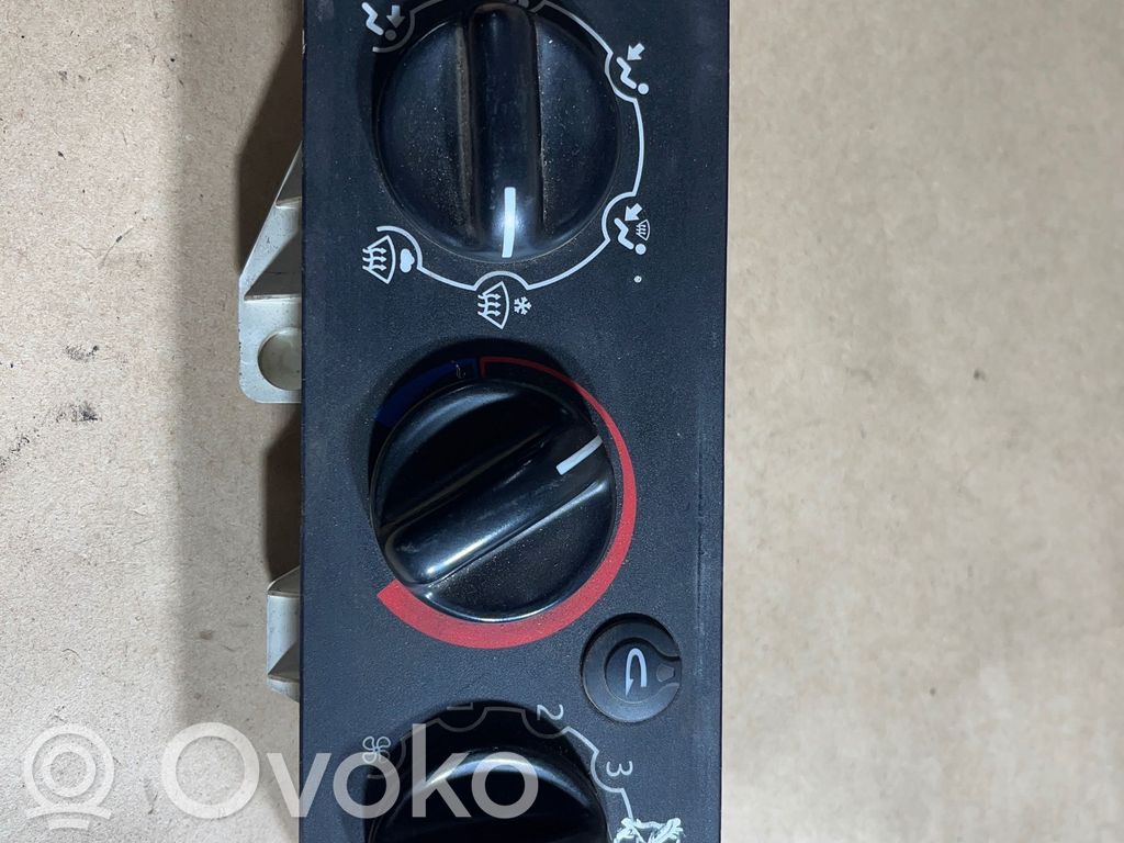 Renault Master II Climate control unit 