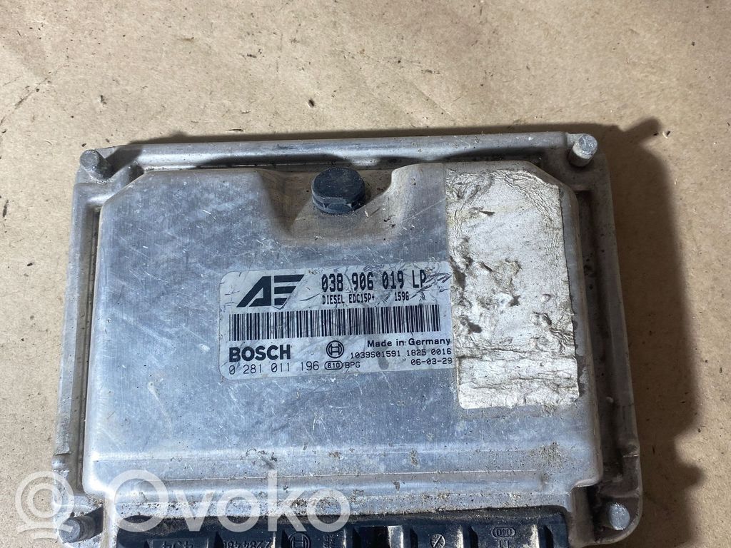 Volkswagen Sharan Engine control unit/module 