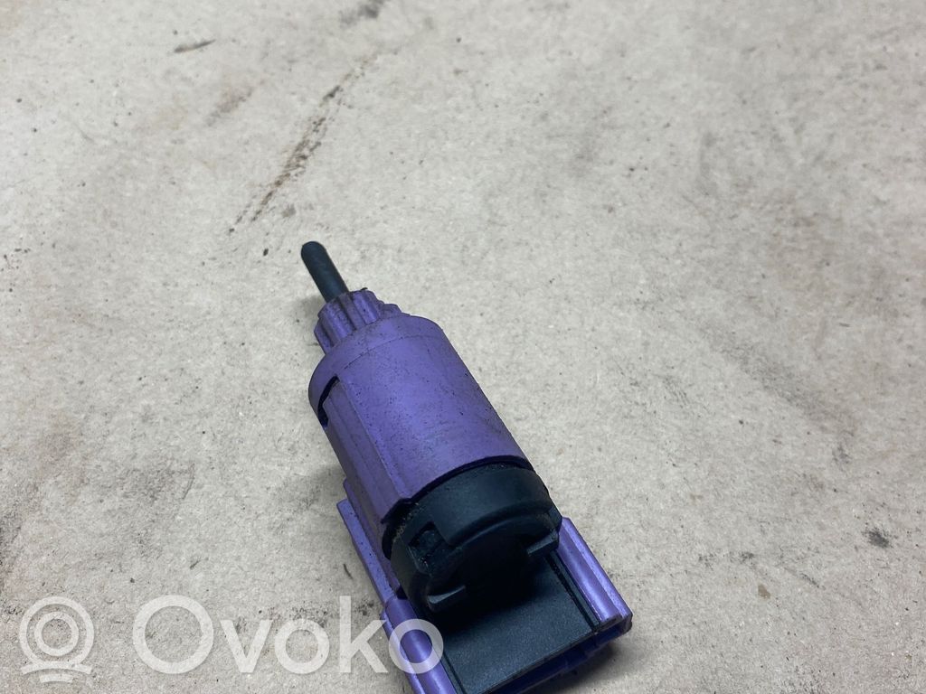 Volkswagen Transporter - Caravelle T5 Stabdžių pedalo daviklis 