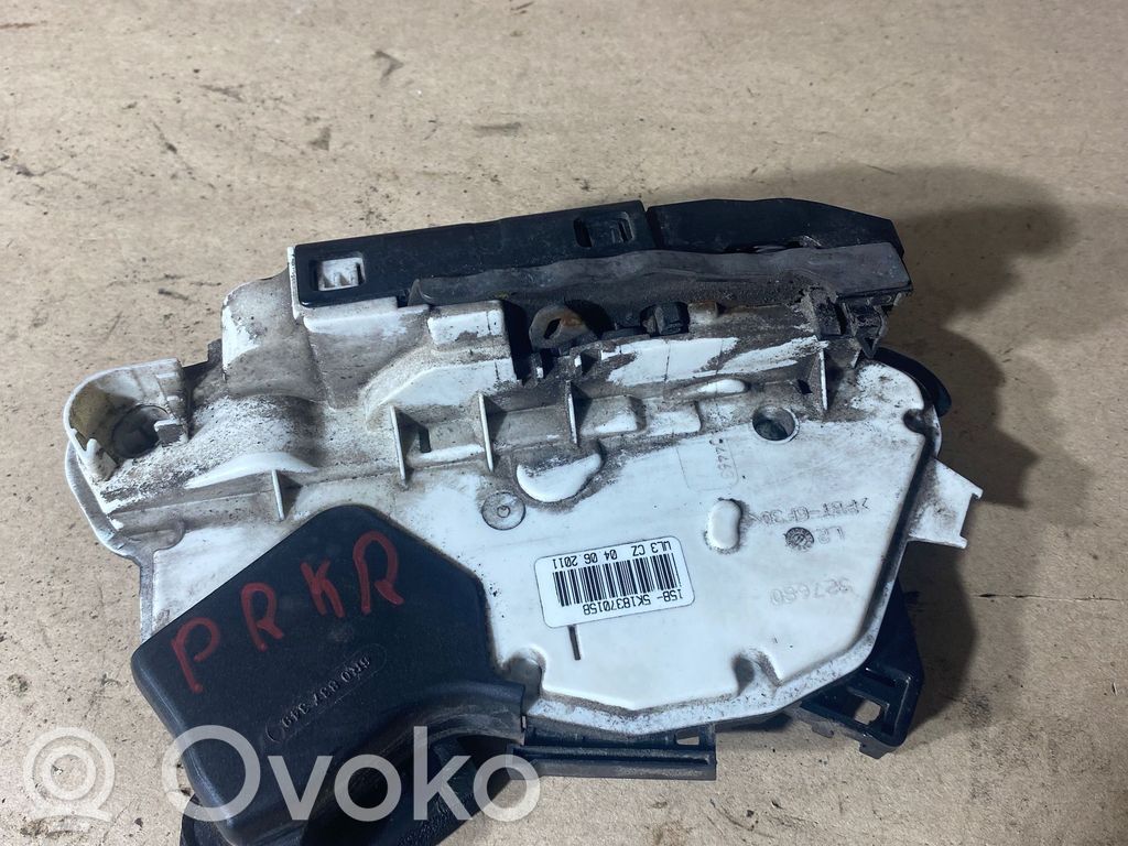 Volkswagen Polo V 6R Etuoven lukko 