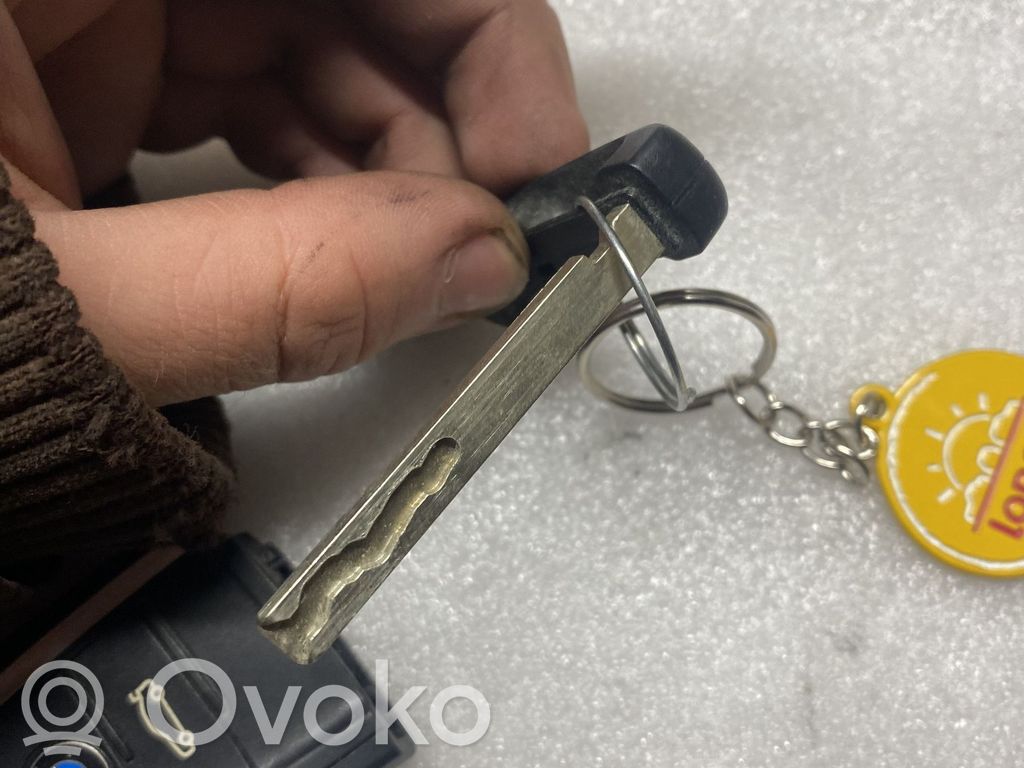 BMW 2 F46 Cheie/telecomandă contact 