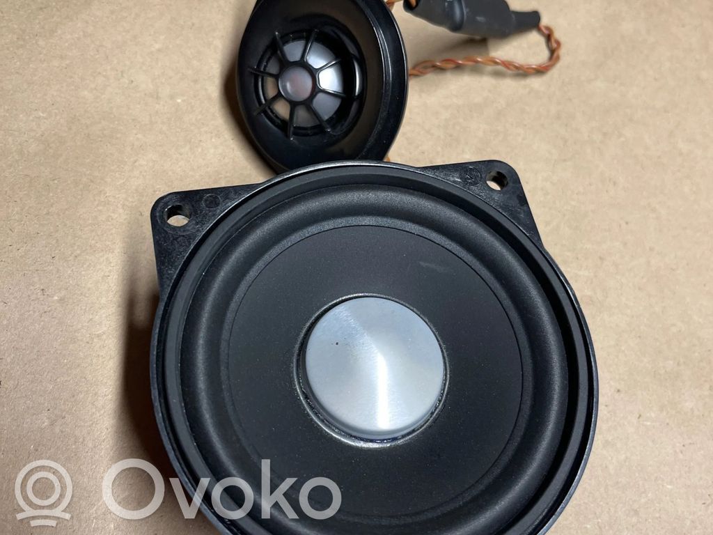 BMW 5 F10 F11 Front door speaker 