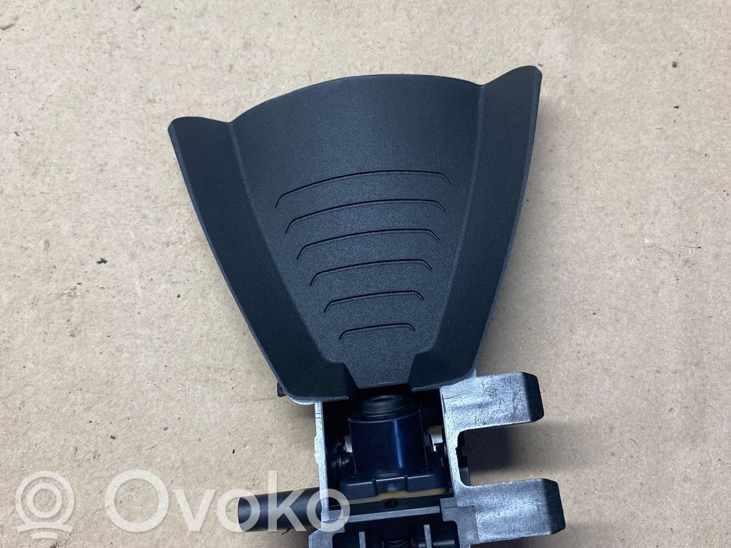 Windshield/windscreen camera   627063473E,171725372,938468701