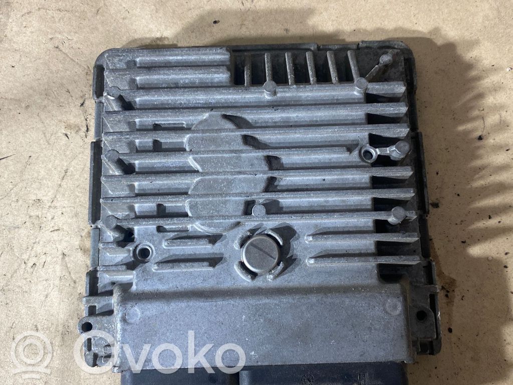 Volkswagen Polo V 6R Engine control unit/module 