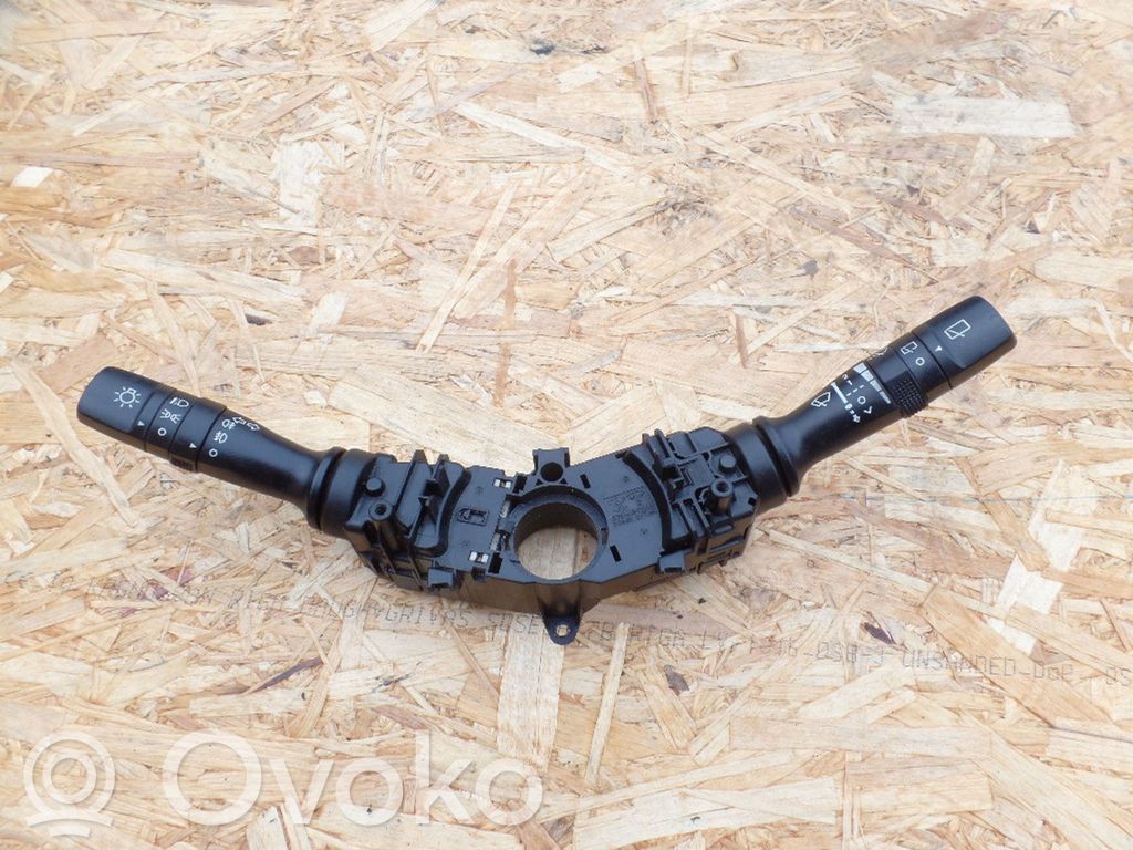 KIA Ceed Wiper turn signal indicator stalk/switch 